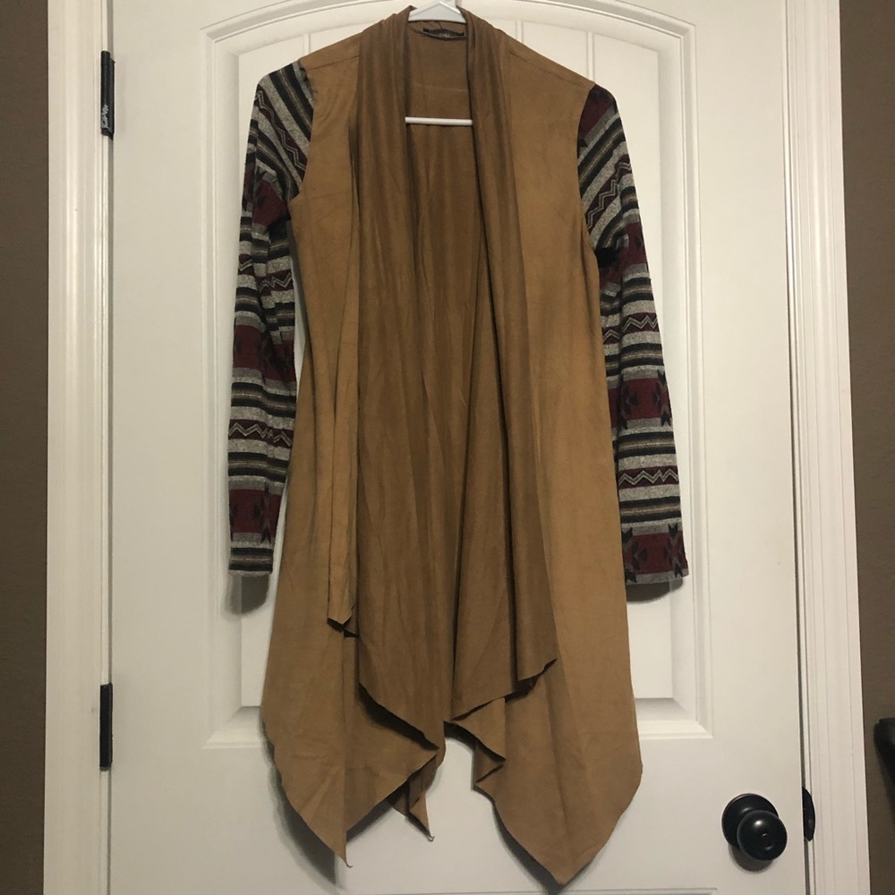 Gibiu suede cardigan with Aztec print sleeves
